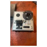 Akai 1710 Reel to Reel Tape Recorder
