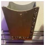 Croscill Platinum Leaf Tissue Cover and wastebasket