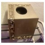 Croscill Platinum Leaf Tissue Cover and wastebasket