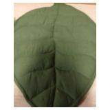 Letalong 30 X 20 Inch Leaf Shaped Cotton Cat Bed Pad, Warming Cat Mat, Pet Warming Pad for Cats, Warmer Mat for Feral and Indoor Cats, 2025 Enlarged and Thickened Leaf Beds