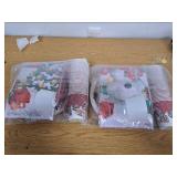 QZYL 30 Set Xmas Table Party Supplies 2  Pack