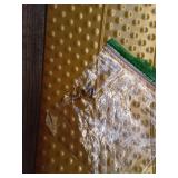 Glitzhome Gold Hammered Metal Tree Collar Tree Base Cover Decorative Christmas Tree Ring for Christmas Decoration, 22' D