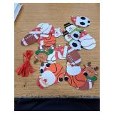 Vicenpal 16 Pieces Christmas Sport Ball Ornaments Wooden Soccer Football Decorations Set with Red Santa Hat Basketball Baseball Xmas Reindeer Hanging Ornaments for Christmas Tree Home Party Eve - Reta