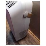 KNKA 2500 Sq.Ft Dehumidifiers for Home with Drain Hose Max 34 Pints, Dehumidifier for Basement, Bedroom, Bathroom, Large Room, Three Modes, Intelligent Humidity Control, Dry Clothes, 24HR Timer - Reta