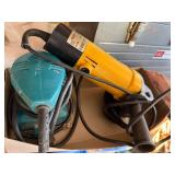 Angle Griner & Palm Sander -- Gar