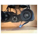 Bushnell Binoculars x3--BP