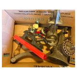 Nut Cracker & Hand Crank Meat Grinder x2--K