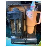 Proctor Silex Toaster/ AM-FM Radio, Large Cold/Hot Travel Cup--K