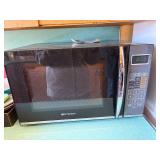 Emerson 1100W Microwave--K