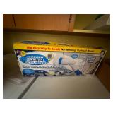 Hurricane Spin Wheel Scrubber--LRY