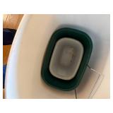 Plastic Trash Cans x3 & Metal Racks x2--LR