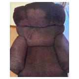 Lazy Boy Rocker/Recliner (37" x 20"H)--LR