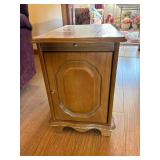 End Table (22"H x 13"W x 20"H)--LR