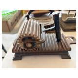 Vintage Fluter Iron--BP