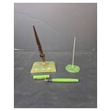Sheaffer Lifetime Fountain Pen Set with Jade Stand, Green Mt & Co Fountain Pen, and Receipt Stand