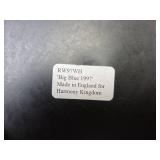 Harmony Kingdom Royal Watch \"Big Blue\" 1997 RW97WH Whale Pod Box Figurine with Original Box and Paper Insert