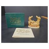 Harmony Kingdom \"Crock Pot\" Figurine Box with Original Box and Paper Insert TJAL2 Made in England