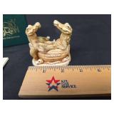 Harmony Kingdom \"Crock Pot\" Figurine Box with Original Box and Paper Insert TJAL2 Made in England