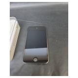Apple iPod Touch 8GB with Original Accessories - Unlocked & Factory Reset