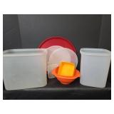 Tupperware Storage Containers and Mismatched Lids