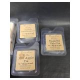 Magnolia Melts Wax Collection with 2 Light Bulbs