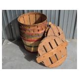 5 Large Bushel Baskets and 3 Lids
