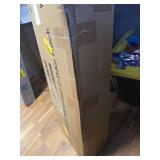 $200 Young Electric Hitch Mount Platform Style 2-Bike Rack