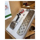 $90 Stainless Steel Enclosed Cat Litter Box with Lid, XL, Non-Stick