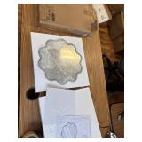 Wall Mirror, Farmhouse Round Beaded Wavy Frame, 15x15 In