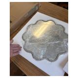 Wall Mirror, Farmhouse Round Beaded Wavy Frame, 15x15 In