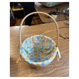 9" Chipwood with Liner Easter Basket Egg Toss Pattern - Spritz