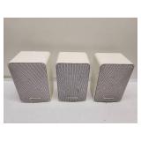 Realistic Minimus-77 White Speakers Set