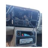 2003 GMC Yukon XL 4WD - WHITE