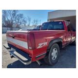 1996 Chevrolet C/K 1500 4WD - RED