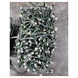 2025 New Christmas Cluster Lights 800 LED Flowing Twinkling, Firecracker Fairy Lights with 15 Modes & Timer, Waterproof Christmas String Light for Indoor Outdoor Xmas Tree Party Garden Red and White