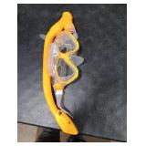 Gintenco Kids Snorkel Set, Diving Mask for Children as Unisex Kids Swimming Goggles, Anti-Fog Diving Mask and Dry Top Snorkel Combo Set for Junior and Youth ORANGE