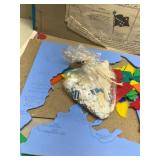 1975 Hasbro United States Puzzle Map with State Capitals