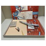 Looney Tunes Cartoon-O-Graph Sketch Board by Metal Moss