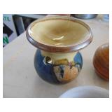 Selection of Decor pottery