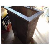 4 Foot Level - Exterior Trash can/Bag Holder = Vintage Yard Sticks