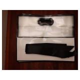 12 Pack Clear Plastic Gift Bags with Handles, Reusable Party Favor Bags with Ribbon for Wedding, Bachelorette Party, 12 x 10 x 5 Inch (Black) - Retail: $17