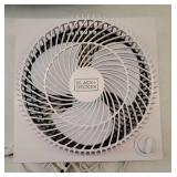 BLACK+DECKER 9-Inch Frameless Box Fan, Freestanding Desk Fan with 3-Speed Settings, Portable Fan.  POWER SWITCH IS LOOSE. - Retail: $17