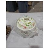 VIKKSAER 2.8 Qt Vintage Enamel Simmer Pot, Green Floral Enamel Stock Pot, Deep Vintage Cookware With Dural Handle for Stove Top, Ideal for 1-3 People