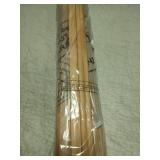 Tondiamo 50 Pcs Wooden Dowel Rods, Split Wood Dowel Unfinished Half Round Wooden Rods for Crafts DIY Feature Wall Log Cabin, Hobby Wood Products (18inch X 1/2inch) - Retail: $34