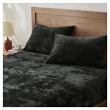 BEDELITE Velvet Fitted Sheet and Pillowcases Set, Luxury Soft Fuzzy Bottom Sheet with Reinforced Elastic Corner Straps, Deep Pocket up to 15 Inch, 1 Fitted Sheet and 2 Pillowcases (Queen, Black) - Ret