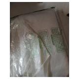 Biscaynebay Textured Fabric Tablecloths 70x108 Inches Rectangular, Ivory Water Resistant Tablecloths for Dining, Kitchen, Wedding, Parties etc. Machine Washable - Retail: $19