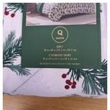 Hallmark Queen Flannel Greenery Print Quilt Set