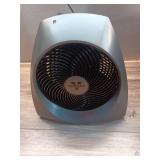 Vornado VH240+ 1500-Watt Black Indoor Electric Fan Space Heater Charcoal gray - Retail: $60