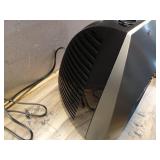 Vornado VH240+ 1500-Watt Black Indoor Electric Fan Space Heater Charcoal gray - Retail: $60
