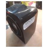 Vornado Velocity 5 250 Sq Ft Electric Whole Room Space Heater - Retail: $120